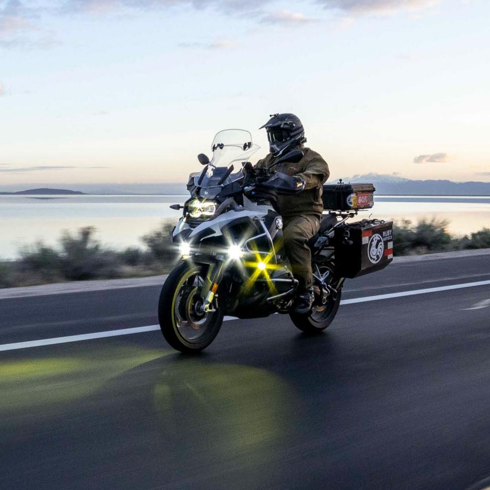 Plug & Play R4 BMW R1200, 1250, 1300 GS/A